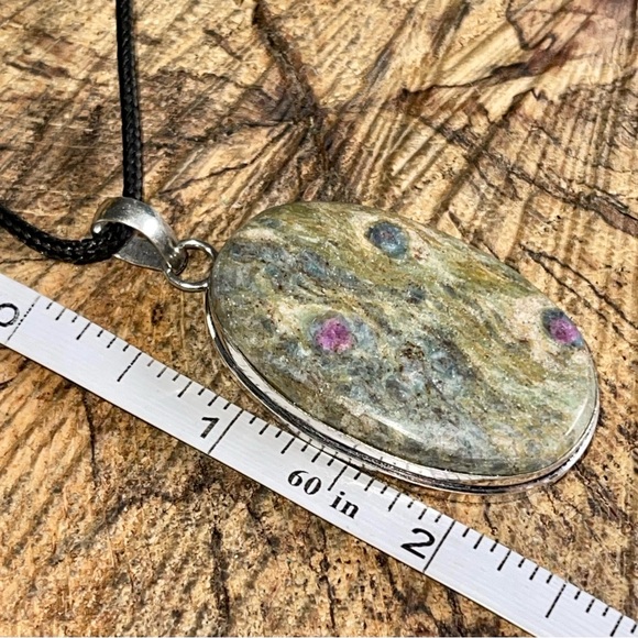 Beautiful Green Ruby Fuchsite Pendant 2 1/4” - Picture 6 of 11